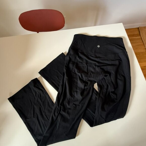 Lululemon Align Ribbed Mini-Flared Yoga Pant 25" Black - Picture 6 of 7